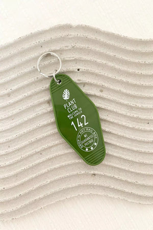 KTPLANT-GRN plant club keychain green 1 dippin` daisy`s