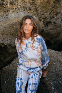 out and about pant aurora tie dye dippin' daisy's