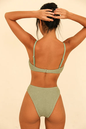 D3032JSULC-RTRT nocturnal bottom retreat 4 dippin' daisy's