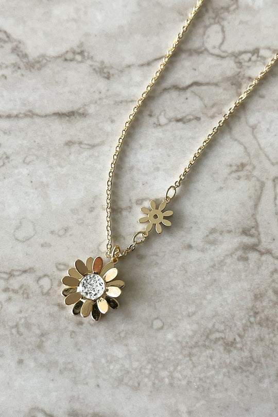 WINTER JASMINE NECKLACE