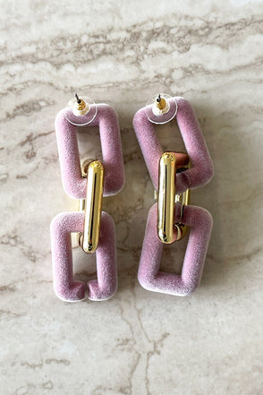 ME10758-PNK holly jolly earrings pink 1 dippin' daisy's