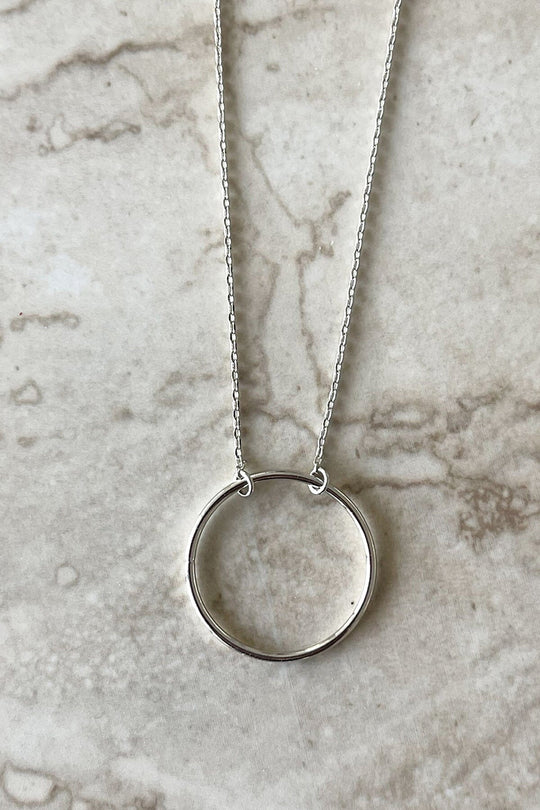 SB20433-SLVR countdown necklace silver 2 dippin' daisy's