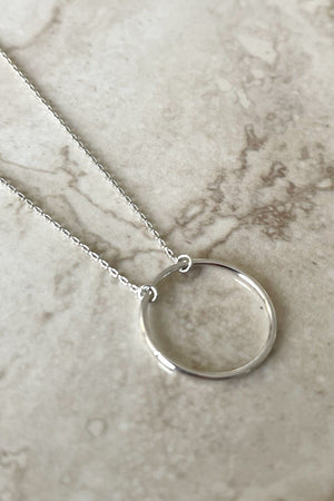 SB20433-SLVR countdown necklace silver 3 dippin' daisy's