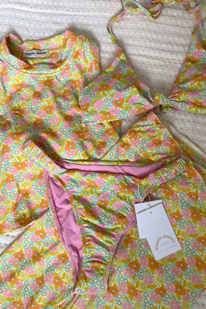 FLORAL BUNDLE